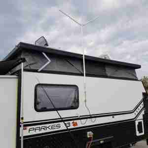 Standard Caravan Digital TV Antenna with 12V Signal Amplifier